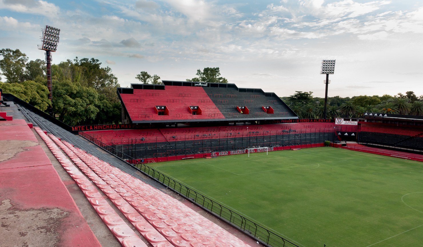 Marcelo Bielsa — Estadio Marcelo Bielsa (el Coloso del Parque) · Newell's, Rosario